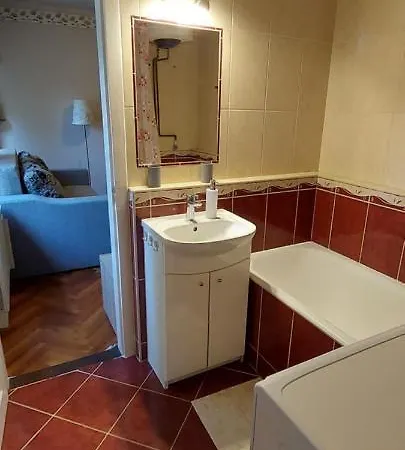 Ella Belvarosi Apartman *